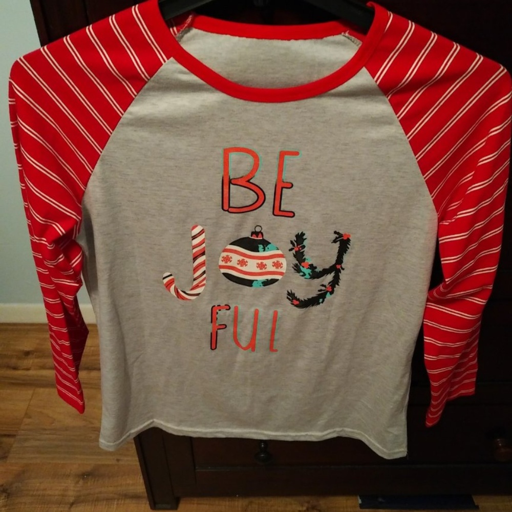 Christmas "Be Joyful" holiday top: new, size S